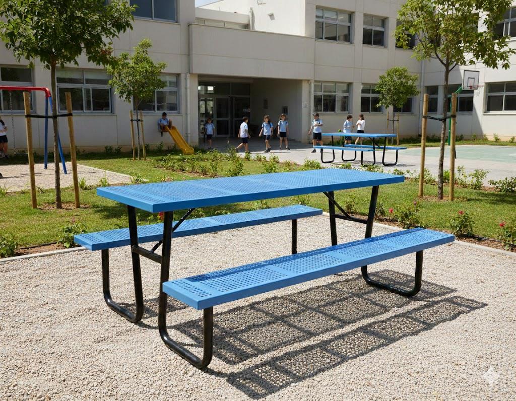 שולחן קקל עם חורי ניקוז 